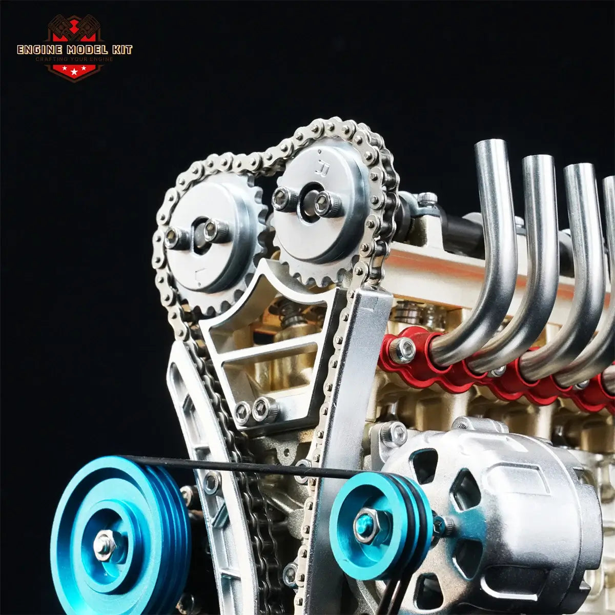 L4 (4-cylinder) model engine with visible metal transmission chain and gear sySTEM.